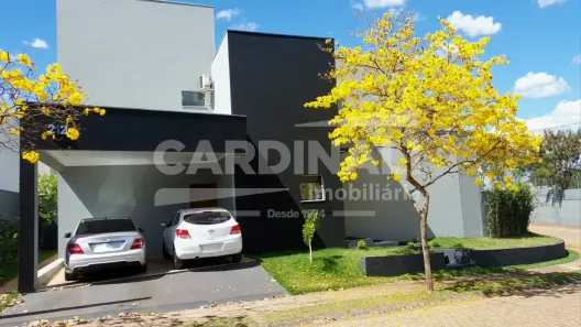Casa de Condomínio com 3 Quartos à venda, 200m² no Parque Sisi, São Carlos