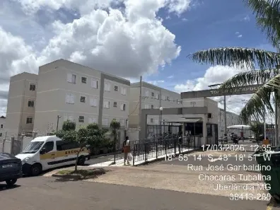 Apartamento com 2 Quartos à venda, 39m² no Chácaras Tubalina e Quartel, Uberlândia