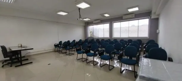 Sala Comercial para alugar, 1000m² no Chácara Nazareth, Piracicaba