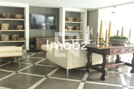 Casa com 3 Quartos à venda, 1054m² no Jardim Leonor, São Paulo