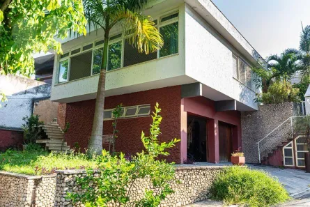 Casa de Condomínio com 4 Quartos à venda, 494m² no São Francisco, Niterói