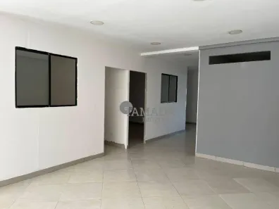 Sala Comercial para alugar, 15m² no Jardim Cotinha, São Paulo