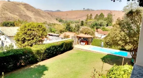 Casa com 3 Quartos à venda, 200m² no Alberto Torres, Areal