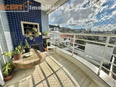 Apartamento com 3 Quartos à venda, 100m² no Coqueiros, Florianópolis