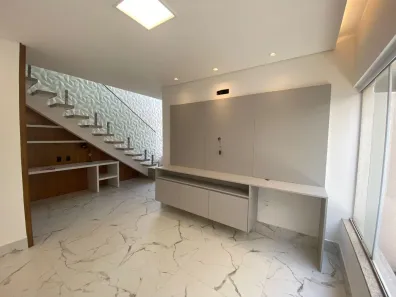 Casa de Condomínio com 3 Quartos à venda, 188m² no Umuarama, Uberlândia