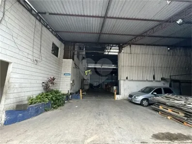 Galpão/Depósito/Armazém à venda, 2515m² no Jardim Pereira Leite, São Paulo
