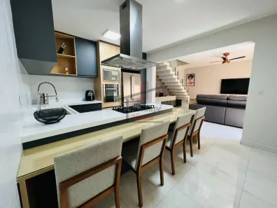 Casa com 3 Quartos à venda, 200m² no Cidade Mãe do Céu, São Paulo
