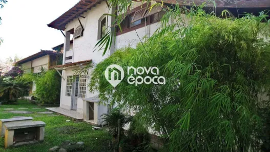 Casa de Condomínio com 4 Quartos à venda, 216m² no Recreio dos Bandeirantes, Rio de Janeiro