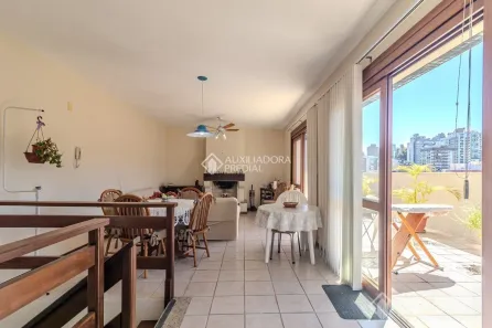 Cobertura com 3 Quartos à venda, 181m² no Petrópolis, Porto Alegre