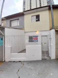 Casa com 2 Quartos para alugar, 72m² no Alto da Lapa, São Paulo