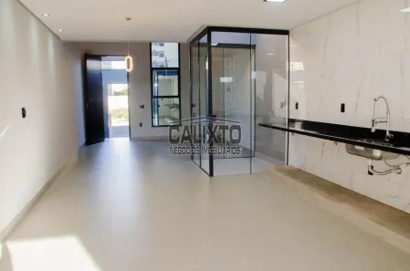 Casa com 3 Quartos à venda, 150m² no Novo Mundo, Uberlândia