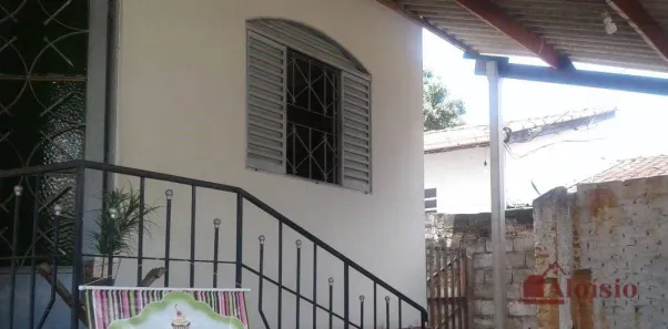 Casa com 3 Quartos à venda, 369m² no Vila São José, Taubaté