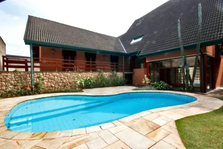 Casa de Condomínio com 4 Quartos para venda ou aluguel, 575m² no Alphaville, Santana de Parnaíba