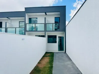 Casa com 2 Quartos à venda, 143m² no Candelária, Belo Horizonte