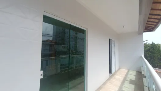 Casa de Condomínio com 3 Quartos à venda, 77m² no Guilhermina, Praia Grande