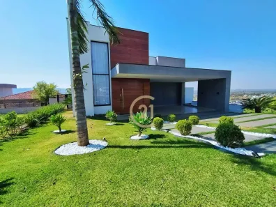 Casa de Condomínio com 4 Quartos à venda, 305m² no Ninho Verde 2, Pardinho
