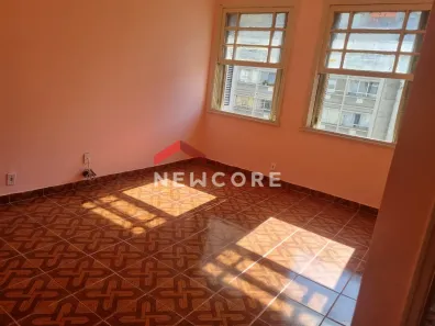 Kitnet à venda, 36m² no República, São Paulo