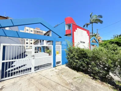 Sobrado com 3 Quartos à venda, 86m² no Centro, Matinhos