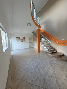 Casa com 4 Quartos à venda, 250m² no Parque Novo Mundo, Americana