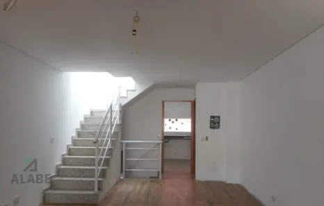 Casa com 3 Quartos à venda, 133m² no Vila Romano, São Paulo