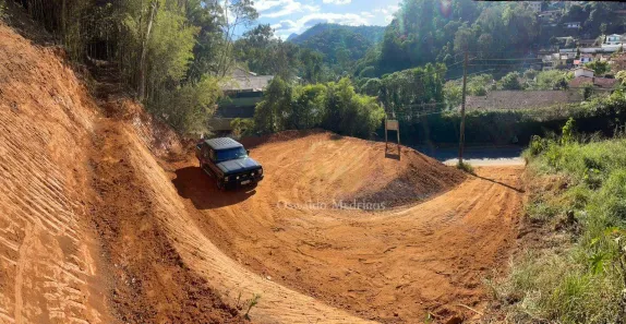 Lote/Terreno à venda, 867m² no Nogueira, Petrópolis