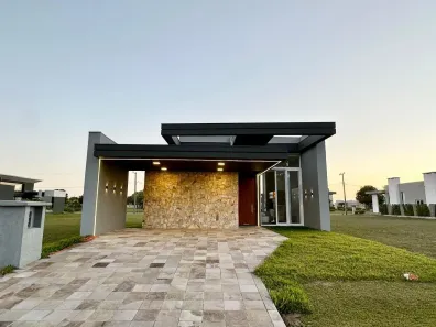 Casa de Condomínio com 3 Quartos à venda, 163m² no , Capão da Canoa