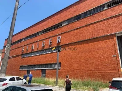 Galpão/Depósito/Armazém para alugar, 2200m² no São Geraldo, Porto Alegre