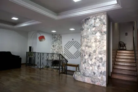 Sobrado com 4 Quartos à venda, 374m² no Jardim Helena Cristina, Sorocaba