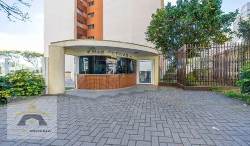 Apartamento com 3 Quartos à venda, 72m² no Cristo Rei, Curitiba