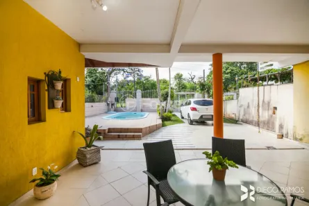 Casa com 4 Quartos à venda, 300m² no Rubem Berta, Porto Alegre