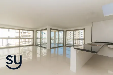 Apartamento com 3 Quartos à venda, 177m² no Três Figueiras, Porto Alegre