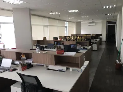 Sala Comercial para venda ou aluguel, 420m² no Cidade Monções, São Paulo