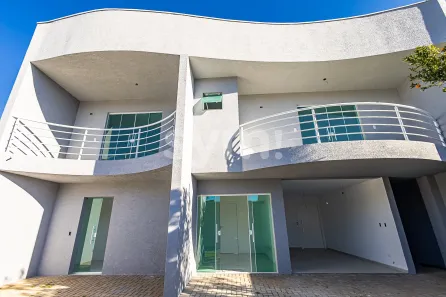 Casa com 4 Quartos à venda, 277m² no Santa Felicidade, Curitiba