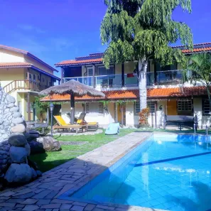Casa com 8 Quartos à venda, 550m² no JARDIM ITATIAIA, Itatiaia