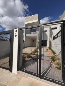 Casa com 3 Quartos à venda, 140m² no Vinhedos, Caxias do Sul