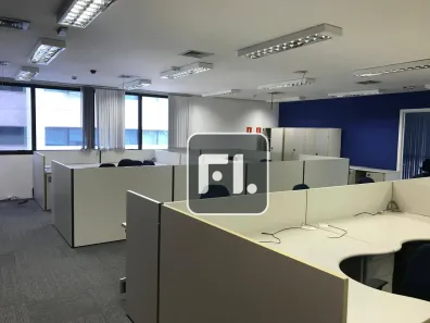 Sala Comercial para alugar, 500m² no Vila Olímpia, São Paulo