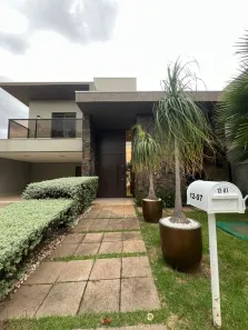 Casa de Condomínio com 4 Quartos à venda, 329m² no Ribeirão do Lipa, Cuiabá