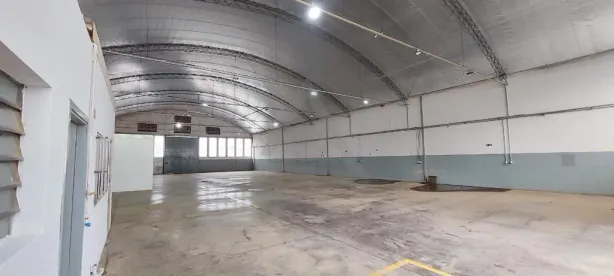 Galpão/Depósito/Armazém para alugar, 750m² no Parque Maria Helena, Campinas
