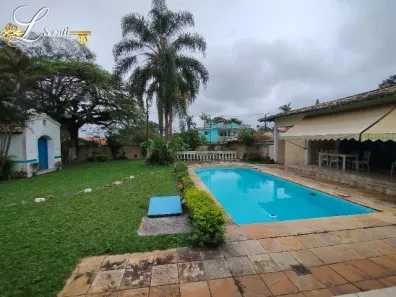 Casa com 3 Quartos à venda, 250m² no Jardim Guarapiranga, São Paulo
