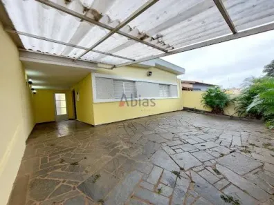 Casa com 4 Quartos à venda, 200m² no Jardim Santa Paula, São Carlos