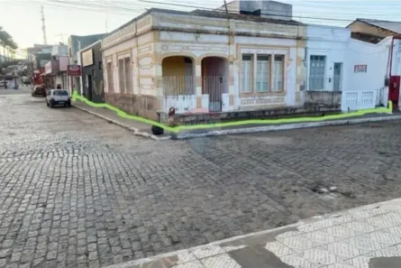 Casa com 2 Quartos à venda, 326m² no Poções, Poções