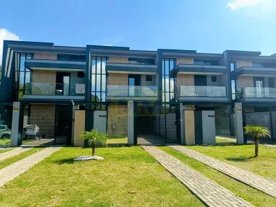 Sobrado com 3 Quartos à venda, 124m² no Pineville, Pinhais
