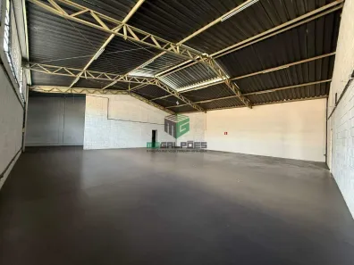 Galpão/Depósito/Armazém para alugar, 300m² no Santo André, Belo Horizonte