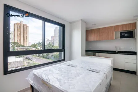 Apartamento com 1 Quarto para alugar, 24m² no Cristo Rei, Curitiba