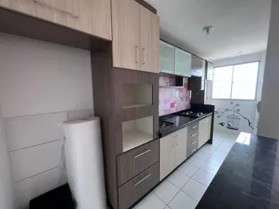 Apartamento com 2 Quartos para alugar, 58m² no Vila Esperança, Maringá