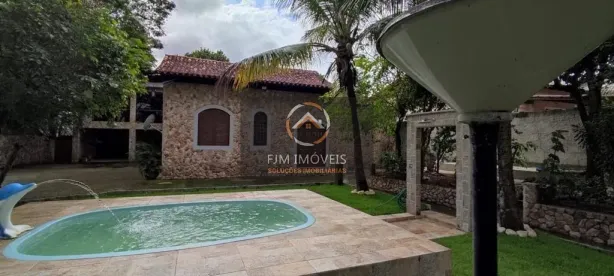 Casa com 5 Quartos à venda, 350m² no Itaipu, Niterói