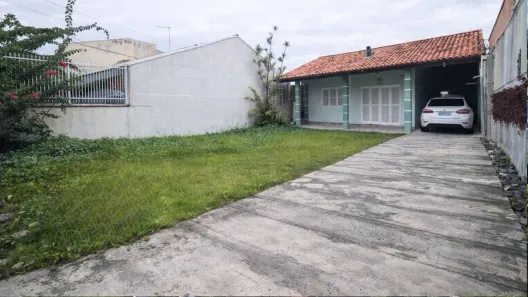Casa com 2 Quartos à venda, 65m² no Barra do Saí, Itapoá