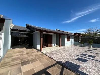 Casa com 3 Quartos à venda, 149m² no Tramandaí, Tramandaí
