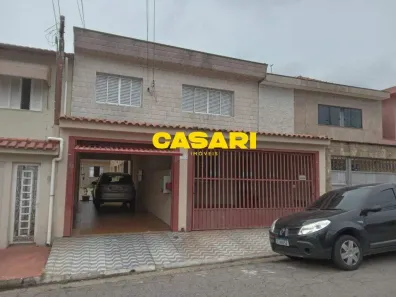 Sobrado com 4 Quartos à venda, 350m² no Vila Camilópolis, Santo André