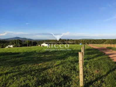Fazenda/Sítio com 2 Quartos à venda, 228m² no Centro, Iporá